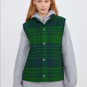 Aritzia TNA Bancroft Vest